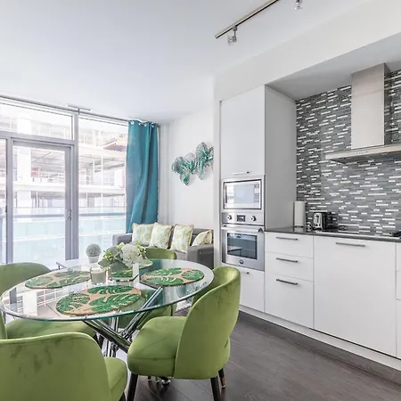 Globalstay Gorgeous Downtown Apartment Toronto Exterior photo