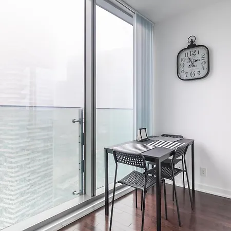 Globalstay Gorgeous Downtown Apartment Toronto Exterior photo