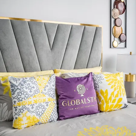 Globalstay Gorgeous Downtown Apartment Toronto Exterior photo
